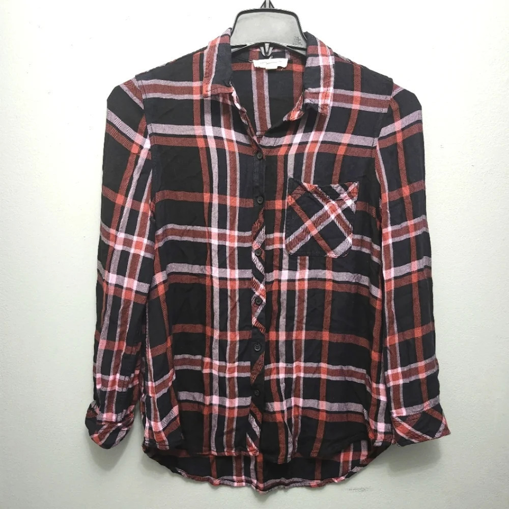 Beach lunch lounge collection women's plaid button-down shirt size M bla…